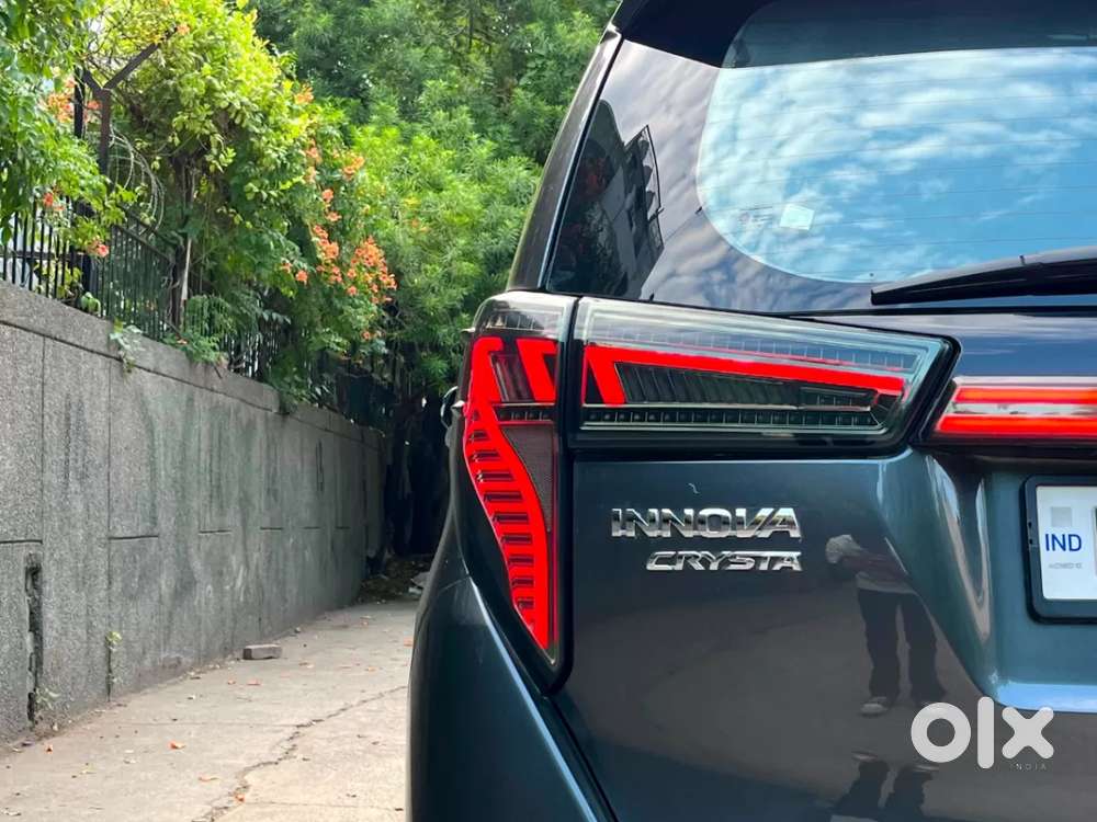 Toyota Innova Crysta [2020-ongoing] 2.4 Gx 7 Str, 2022, Diesel