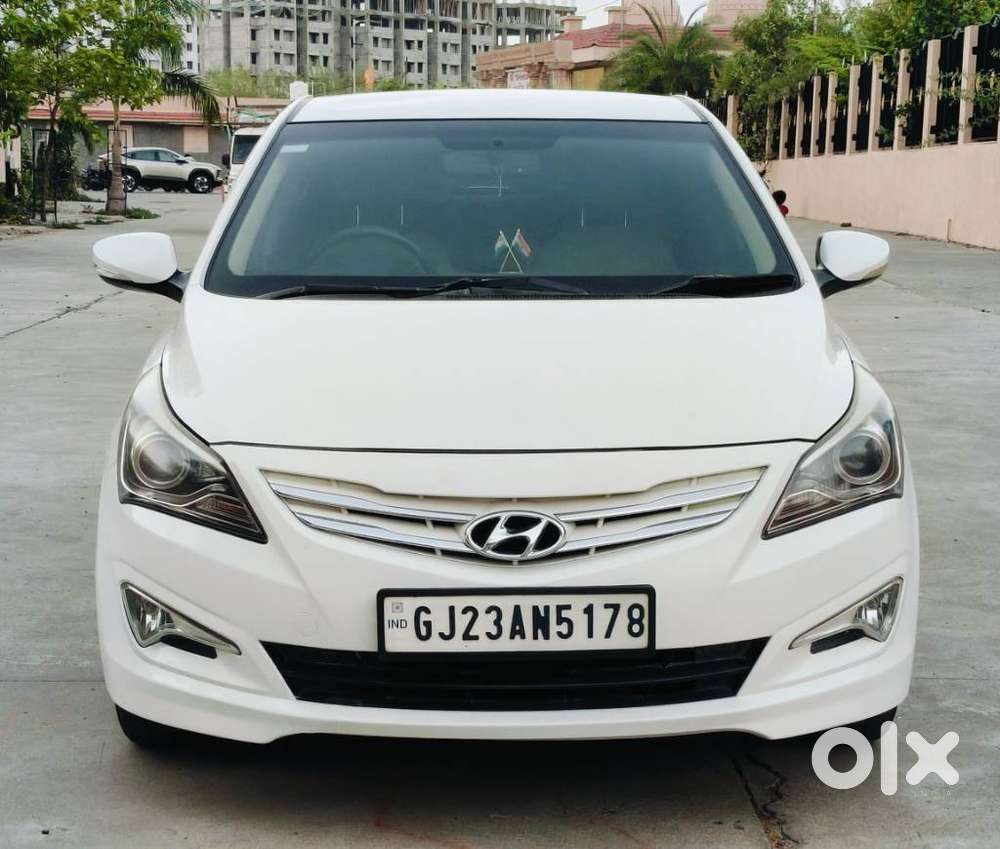 Hyundai Verna Vtvt 1.6 Sx, 2015, Petrol