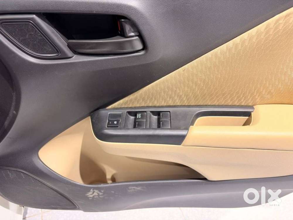 Honda City 2015-2017 I Vtec E, 2015, Petrol
