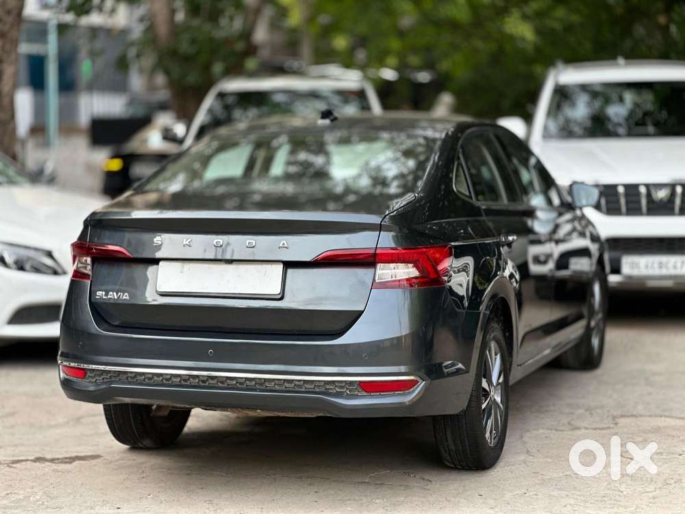 Skoda Slavia 1.0 Tsi Style At, 2022, Petrol