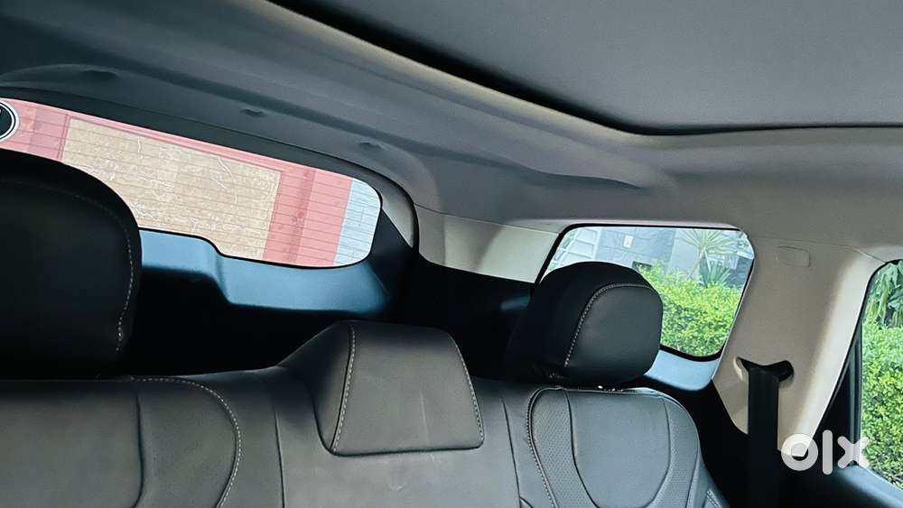 Mahindra Xuv700 Petrol 2022