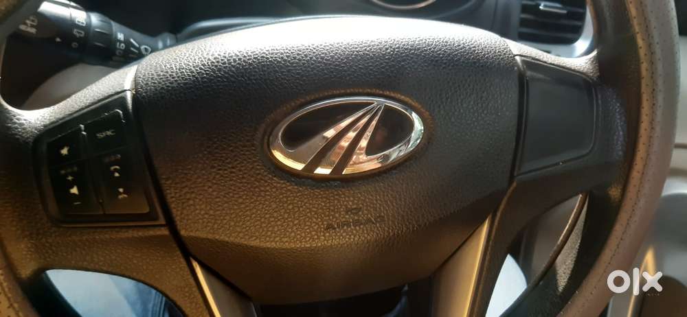 Mahindra Tuv 300 T10, 2020, Diesel