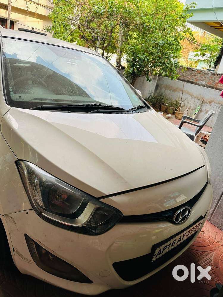 Hyundai I20 2013 Diesel Well Maintained And Excellent Condition