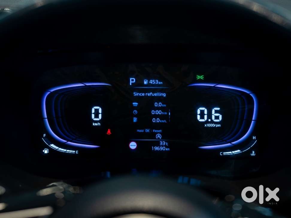 Kia Carens 1.5 Luxury Plus Diesel At 7 Str, 2023, Diesel