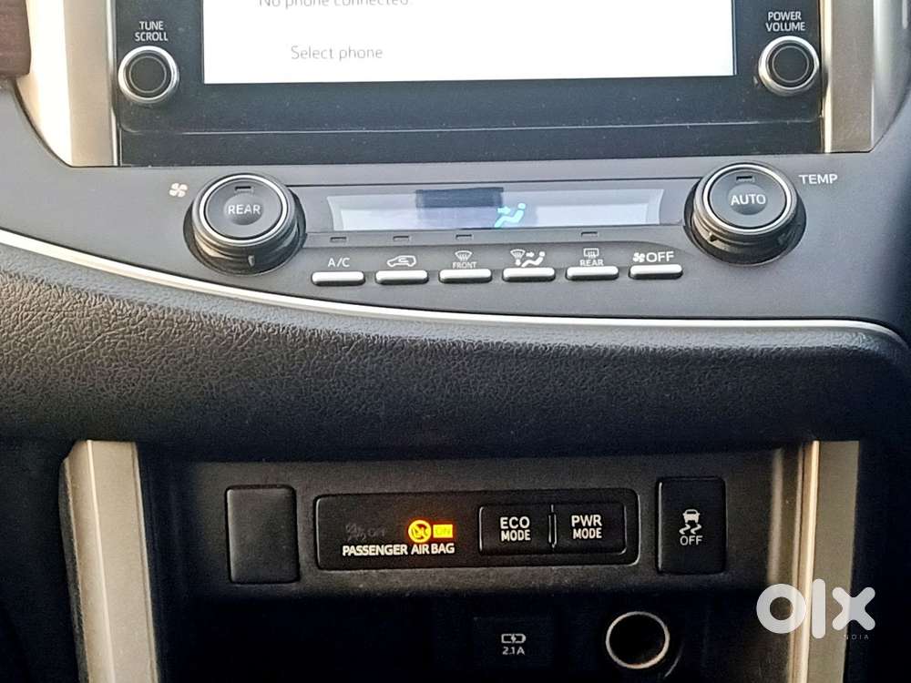 Toyota Innova Crysta [2020-ongoing] 2.4 Gx At 7 Str, 2021, Diesel