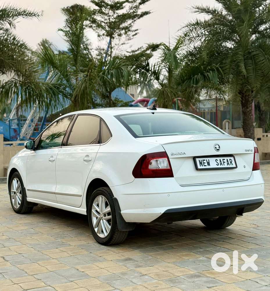 Skoda Rapid 1.0 Tsi Automatic, 2021, Petrol