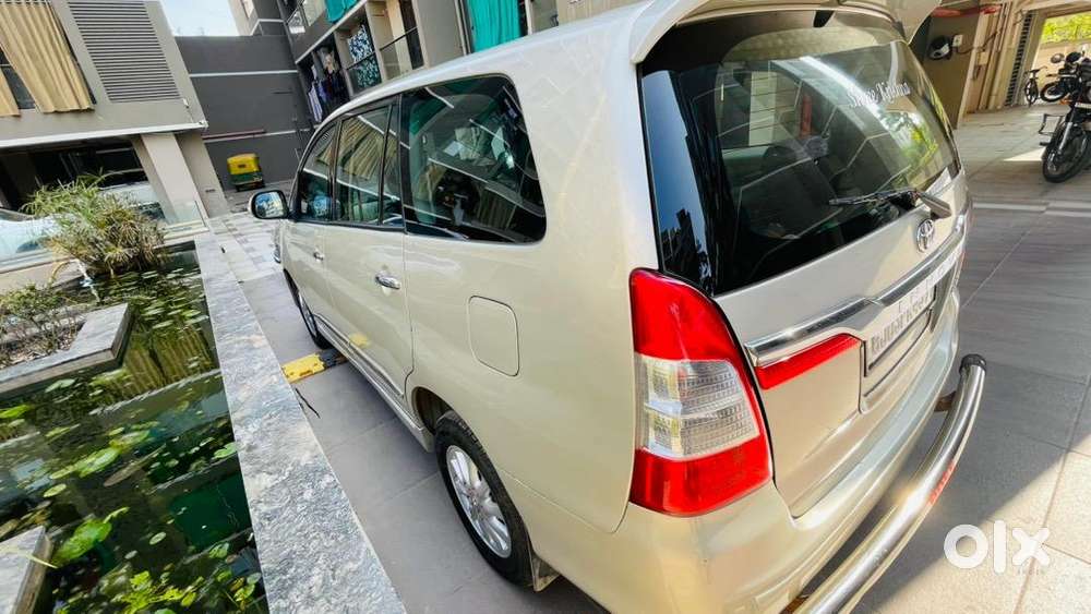Toyota Innova 2014 Diesel Well Maintained