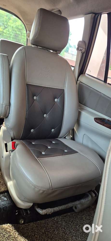 Toyota Innova 2.5 V 7 Str, 2013, Diesel