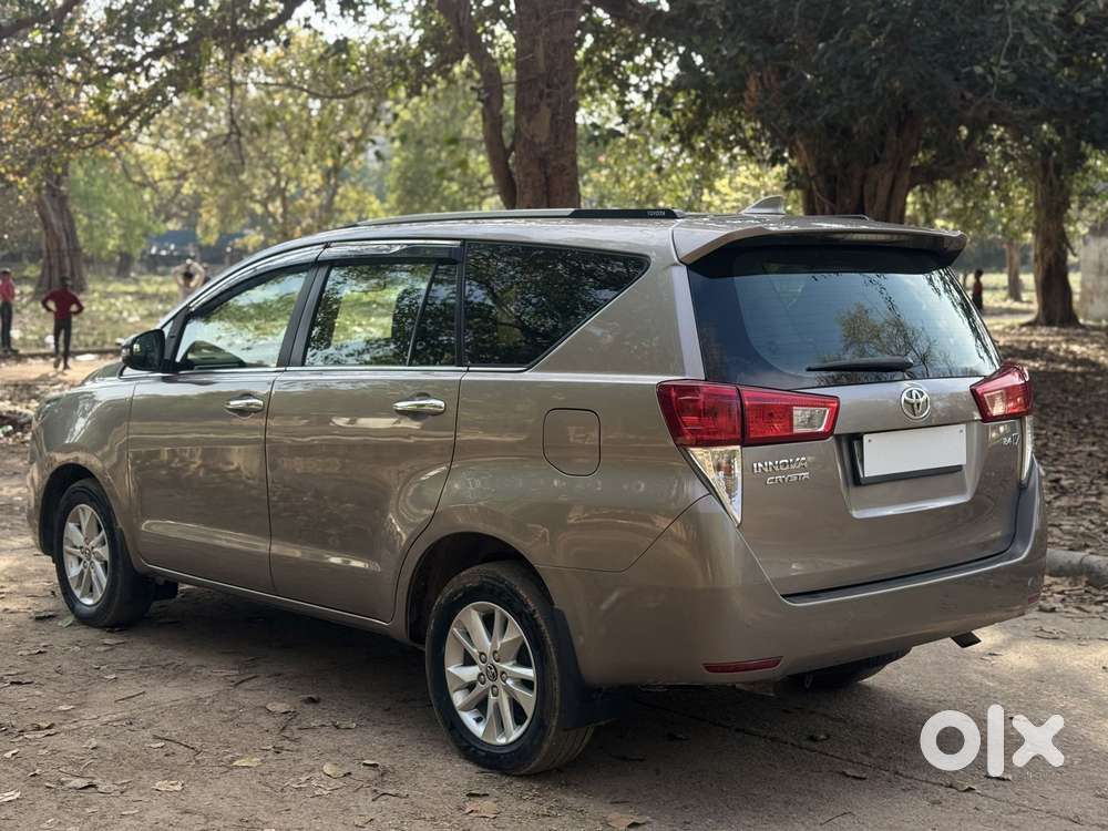 Toyota Innova Crysta 2.7 Vx Mt, 2019, Diesel