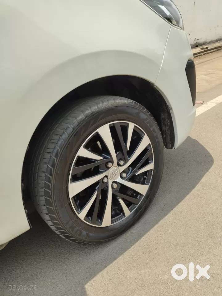 Toyota Innova Crysta [2020-ongoing] 2.4 Zx At 7 Str, 2022, Diesel