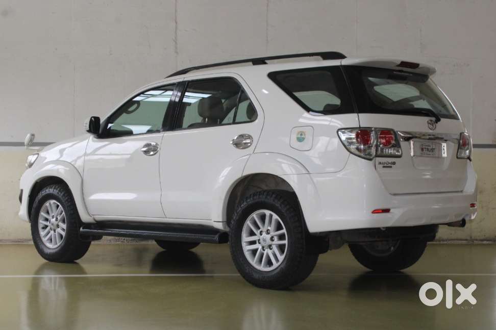 Toyota Fortuner 3.0 4x2 Automatic, 2012, Diesel