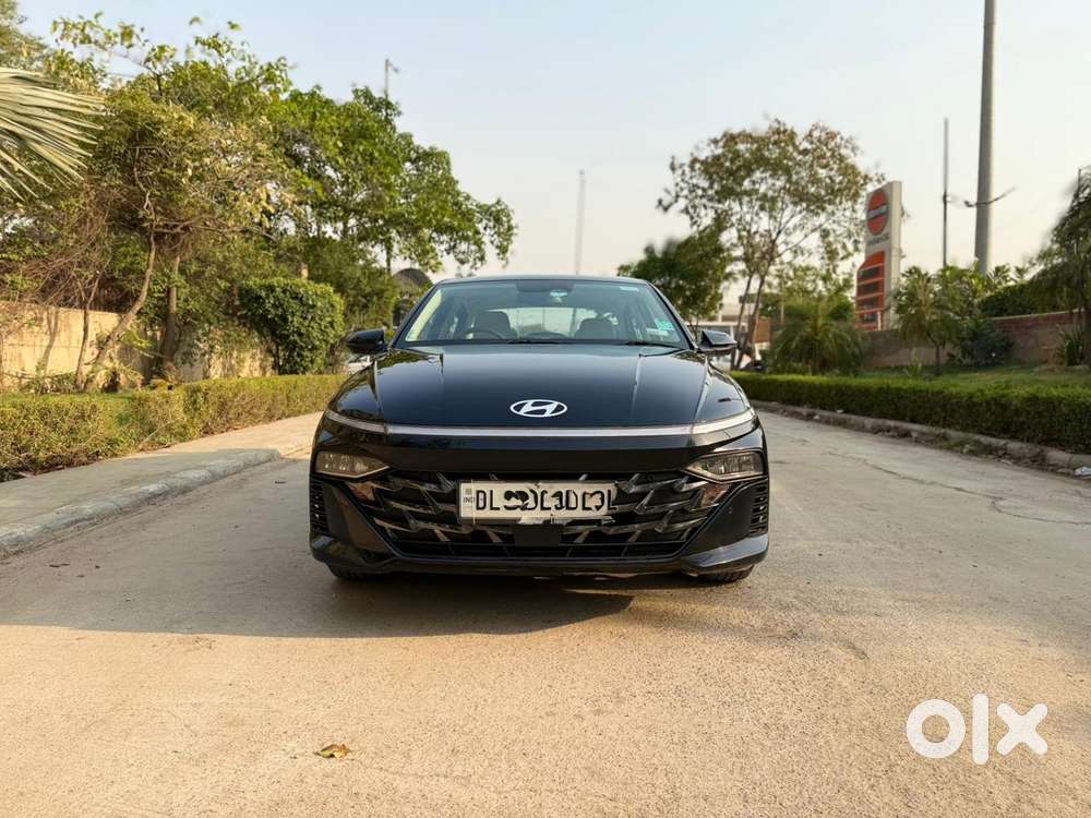 Hyundai Verna 1.5 Sx (o) Vtvt Ivt, 2025, Petrol