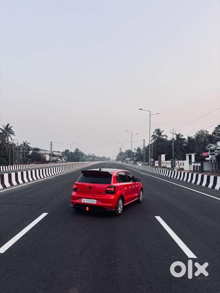 Volkswagen Polo 2017 Petrol 80000 Km Driven