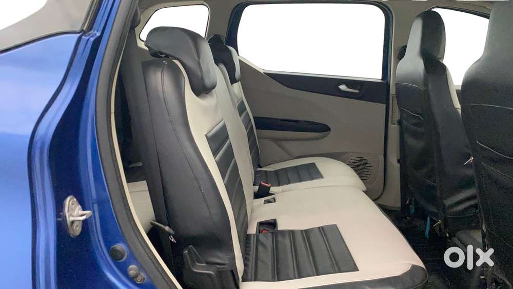 Renault Triber Rxz, 2020, Petrol