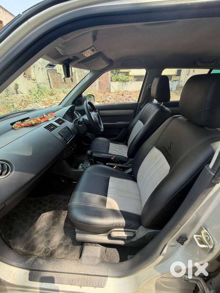 Maruti Suzuki Swift 2006 Vxi Abs Petrol 80000 Km Driven