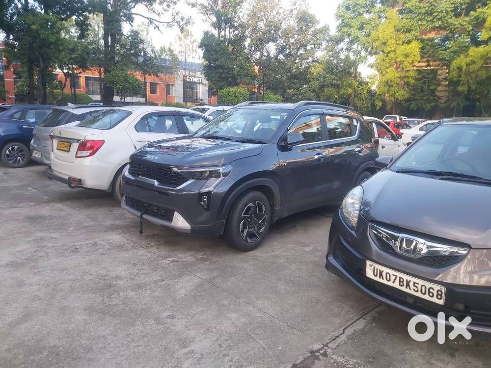 Kia Sonet 2024 Petrol Well Maintained