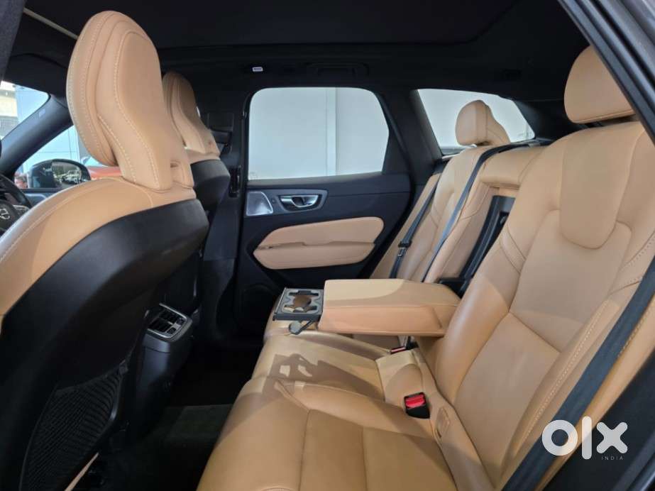 Volvo Xc60 2.0 B5 Ultimate, 2025, Petrol
