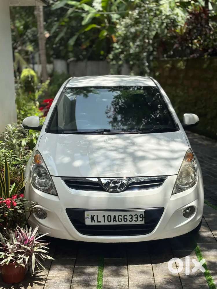 Hyundai I20 1.2 Asta 2011 ( Full Option )