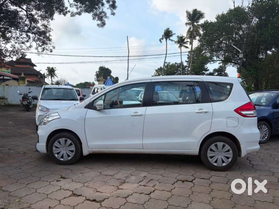 Maruti Suzuki Ertiga 1.5 Vxi, 2017, Petrol