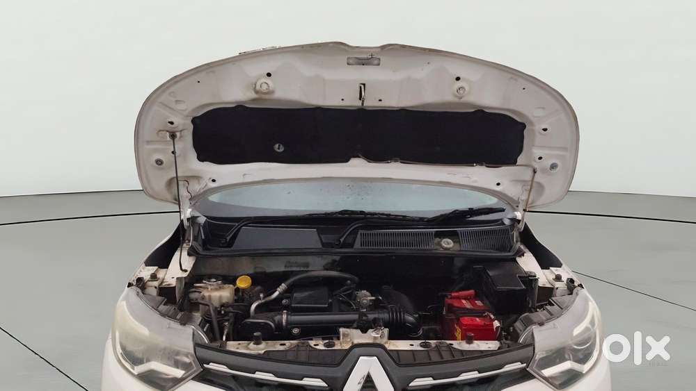 Renault Triber Rxz, 2019, Petrol