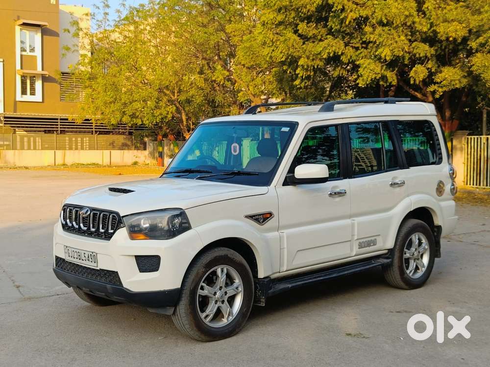 Mahindra Scorpio S10, 2017, Diesel