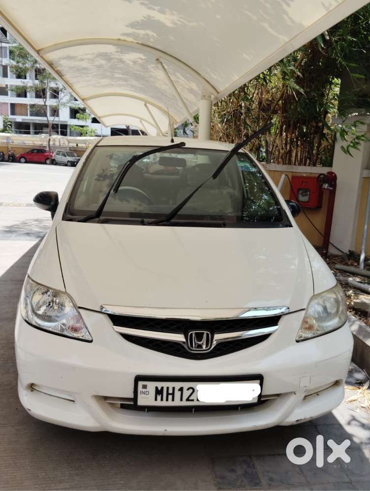 Honda City Zx Exi  New Passing Valid For 5 Years  Low 95,000 Km Only