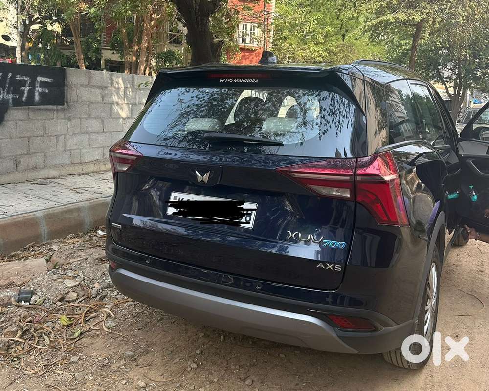 Mahindra Xuv700 Ax5 At 7 St 2024 Year