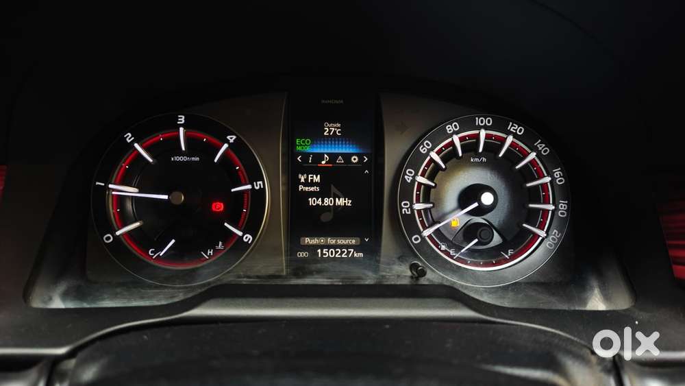 Toyota Innova Crysta Touring Sport 2.4 Mt, 2017, Diesel