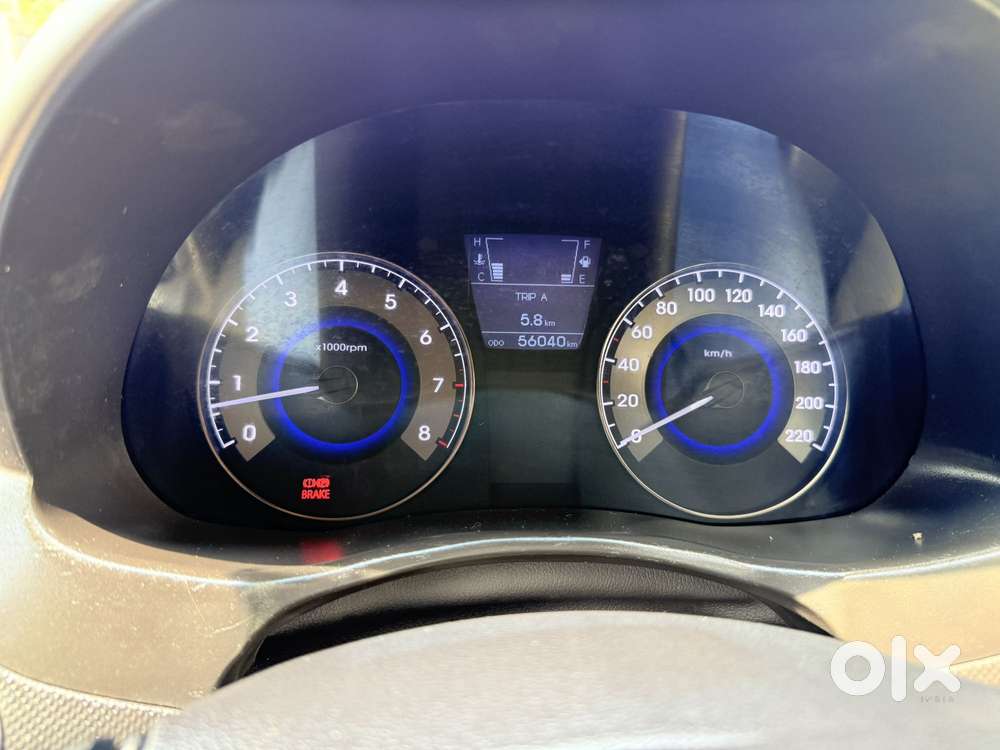 Hyundai Fluidic Verna 1.6 Vtvt S(o), 2014, Petrol