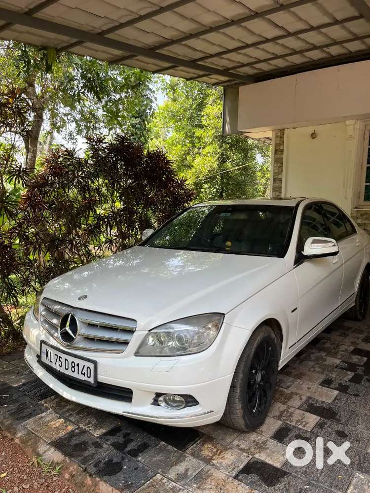 Mercedes-benz C Class 2009 Petrol 110000 Km Driven