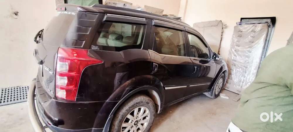 Mahindra Xuv500 2016