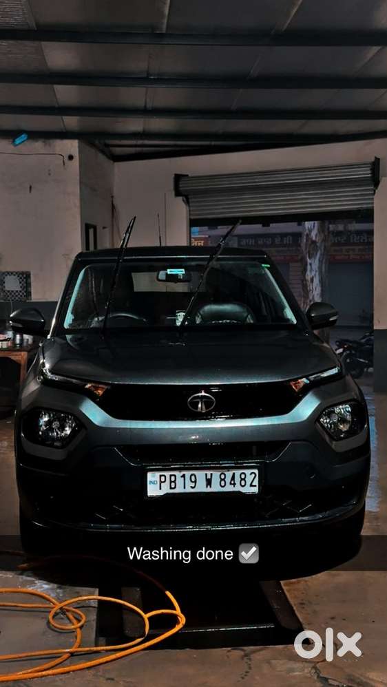 Tata Punch Petrol 2025