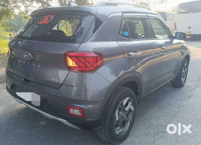 Hyundai Venue Sx Plus Turbo Dct, 2019, Petrol