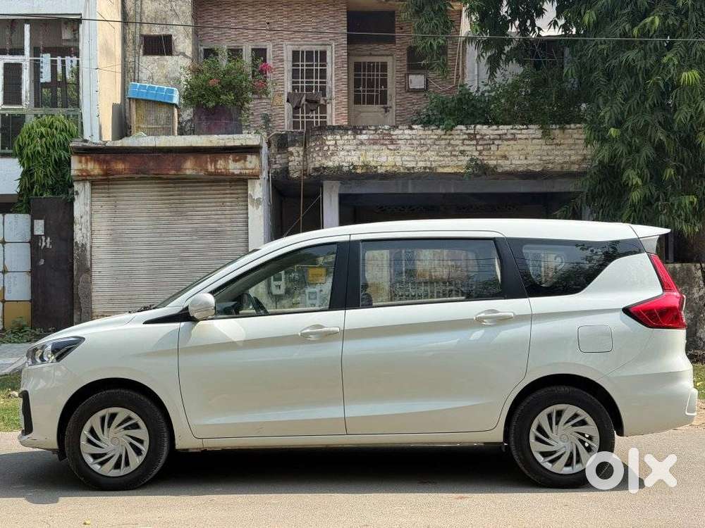 Maruti Suzuki Ertiga Vxi (o) Cng, 2026, Cng & Hybrids