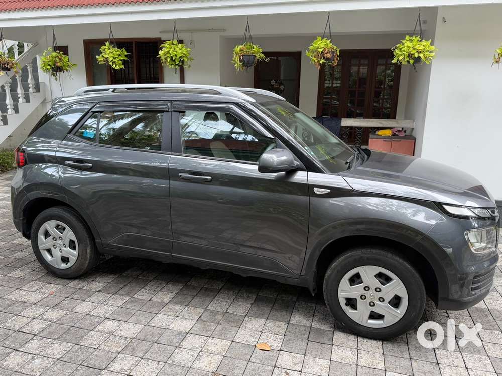 Hyundai Venue 2022 Petrol