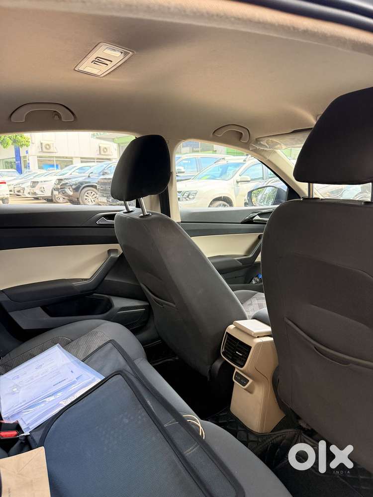 Skoda Slavia 1.0 Tsi Style, 2023, Petrol