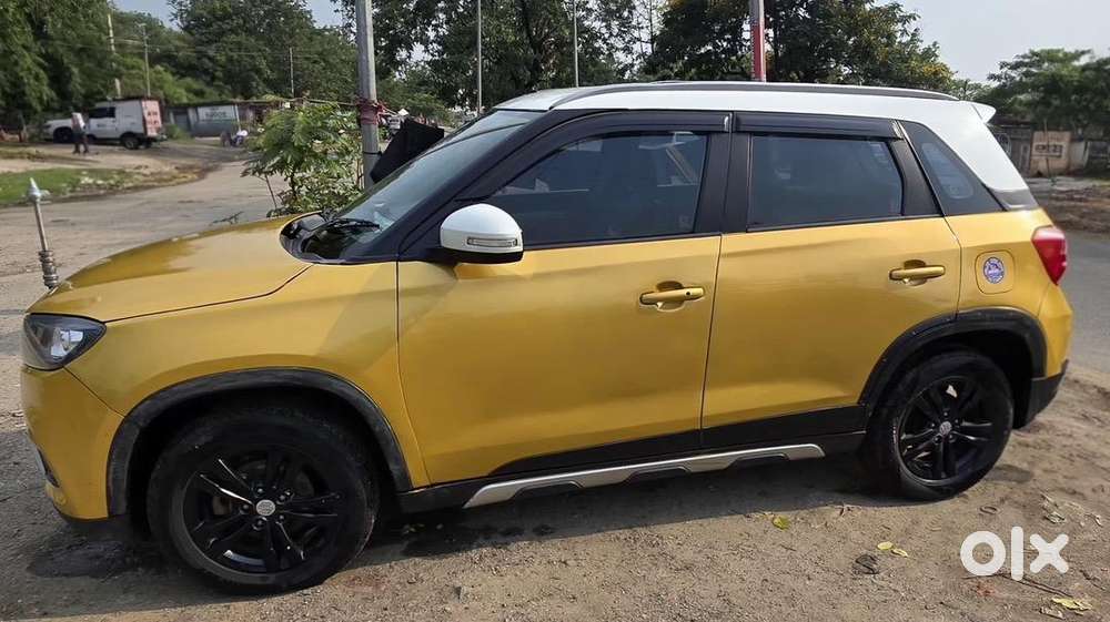 Maruti Suzuki Brezza 2016 Diesel 65812 Km Driven