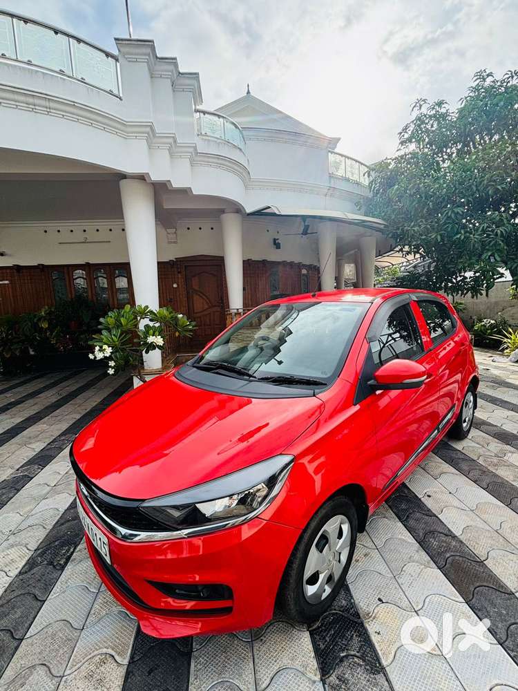 Tata Tiago 1.2 Revotron Xt (o), 2021, Petrol
