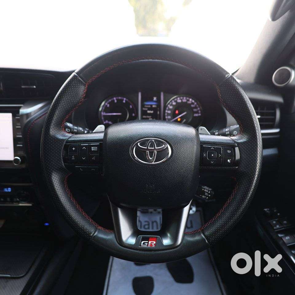 Toyota Fortuner 2.8 Gr-s, 2023, Diesel