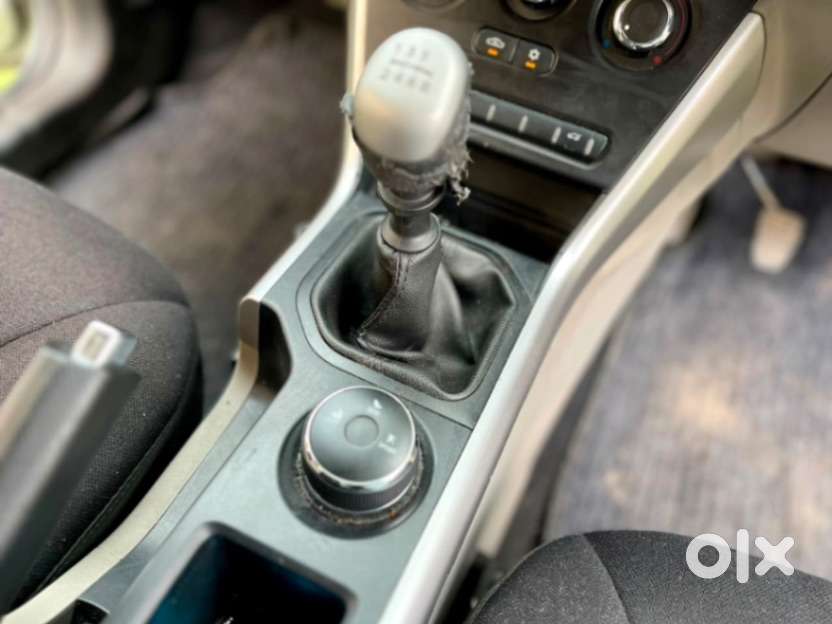 Tata Nexon 1.2 Revotron Xm (s), 2018, Petrol