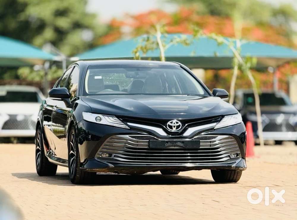 Toyota Camry Hybrid, 2024, Petrol