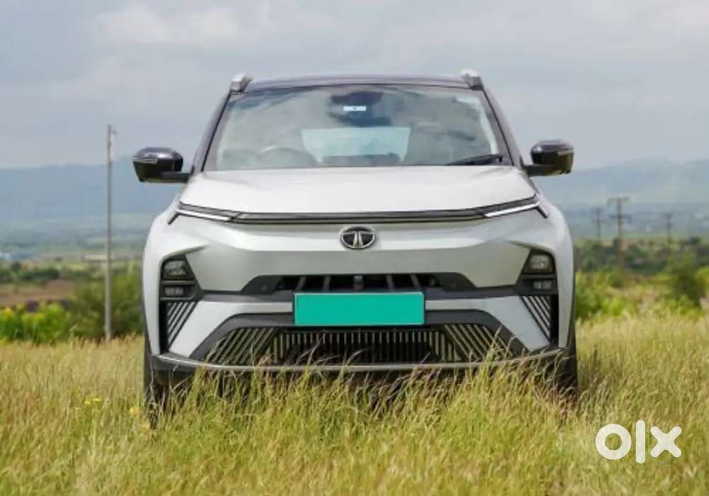 Tata Nexon Ev 2026 Top Model Oxide Color