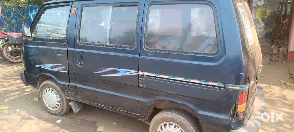 Maruti Suzuki Omni 2011 Petrol