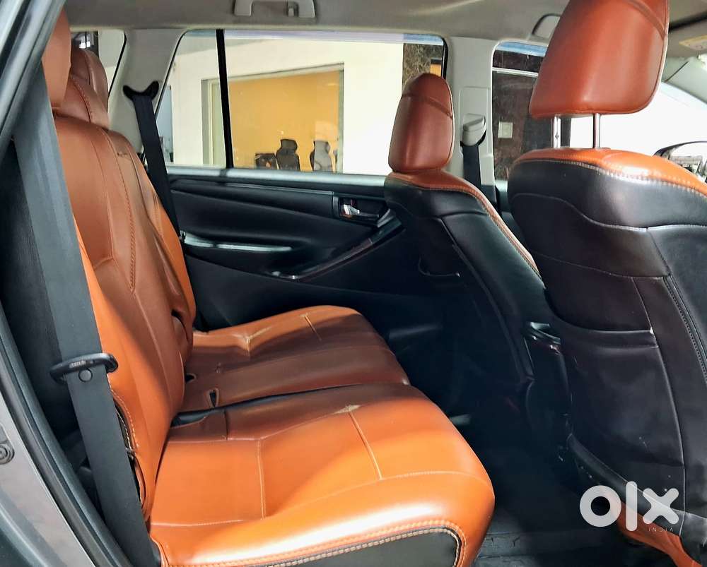 Toyota Innova Crysta 2.8 Gx At 8 Seater, 2018, Diesel