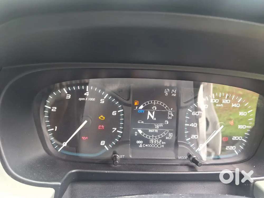 Tata Punch Revotron 2022 Adventure Amt