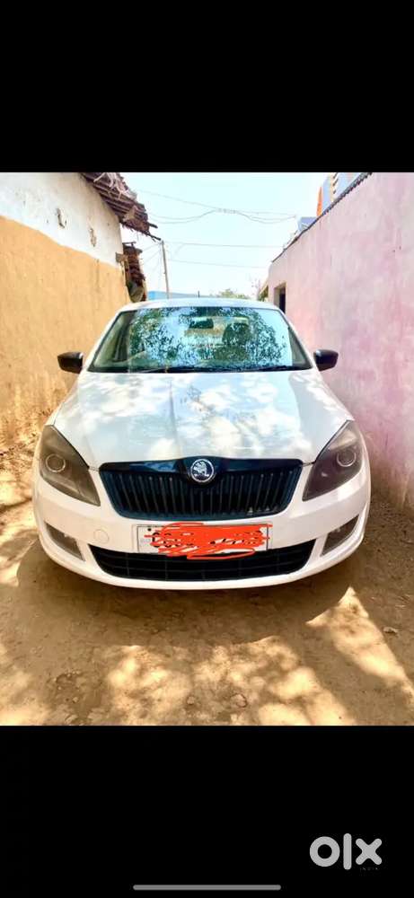 Skoda Rapid Tdi 2015 Alloy Variant