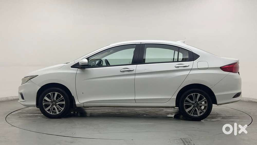 Honda City 1.5 V 4th Gen I-vtec Mt, 2023, Petrol