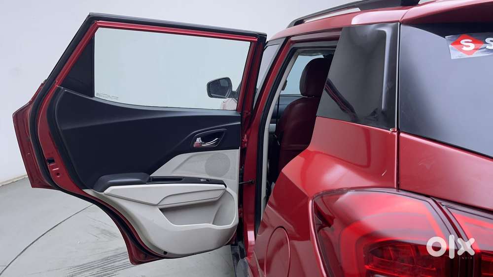 Mahindra Xuv300 W8 Option Diesel, 2022, Diesel