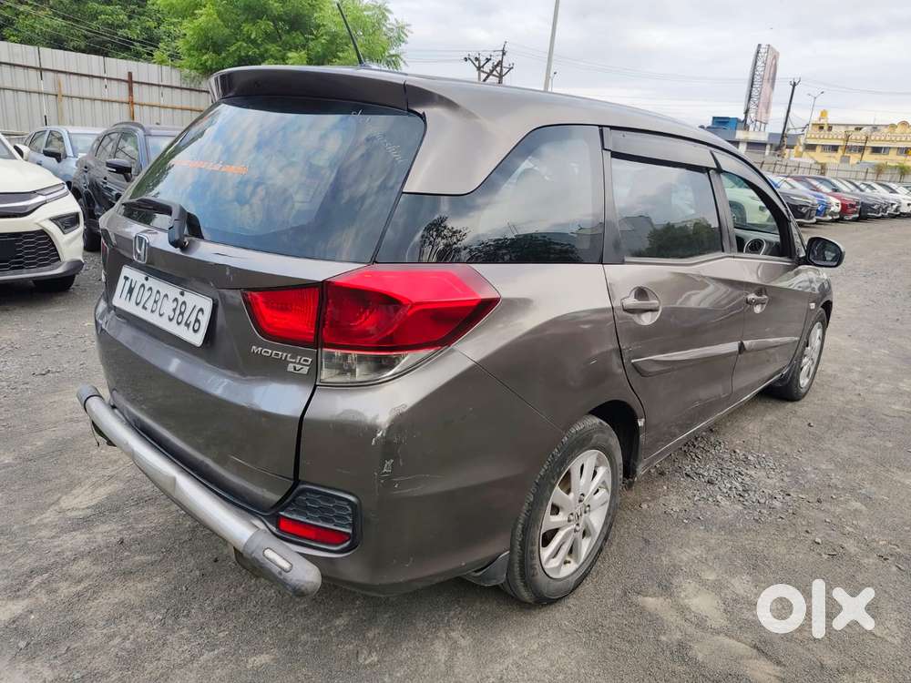 Honda Mobilio, 2015, Diesel