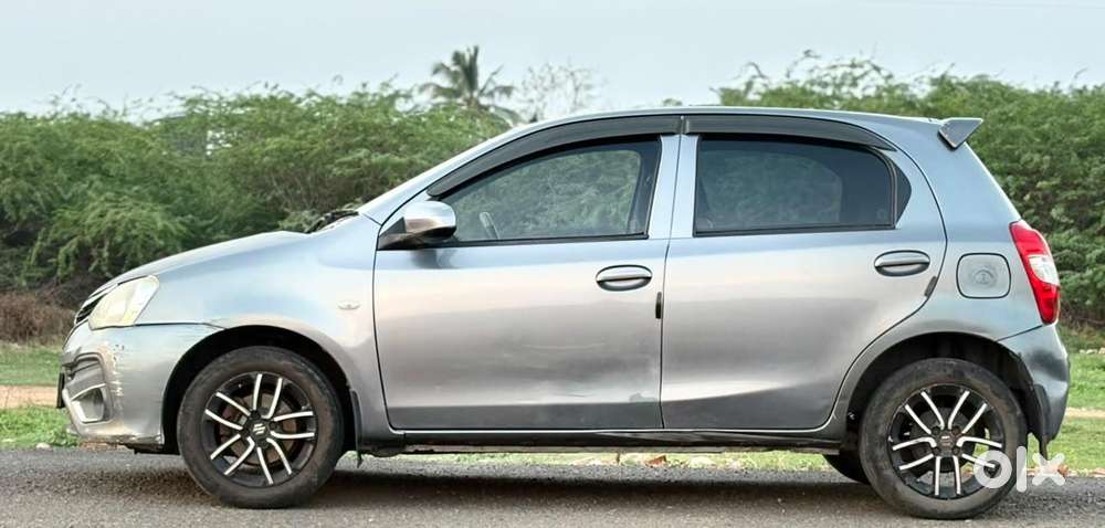 Toyota Etios Liva, 2016, Petrol